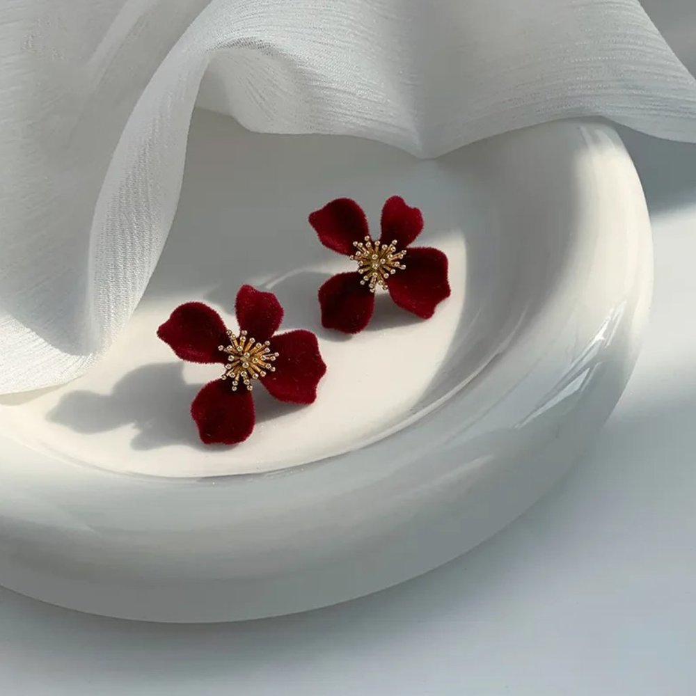 Burgundy Red Flocking Flower in Bloom Floral Stud Earrings NEW - Picture 5 of 7